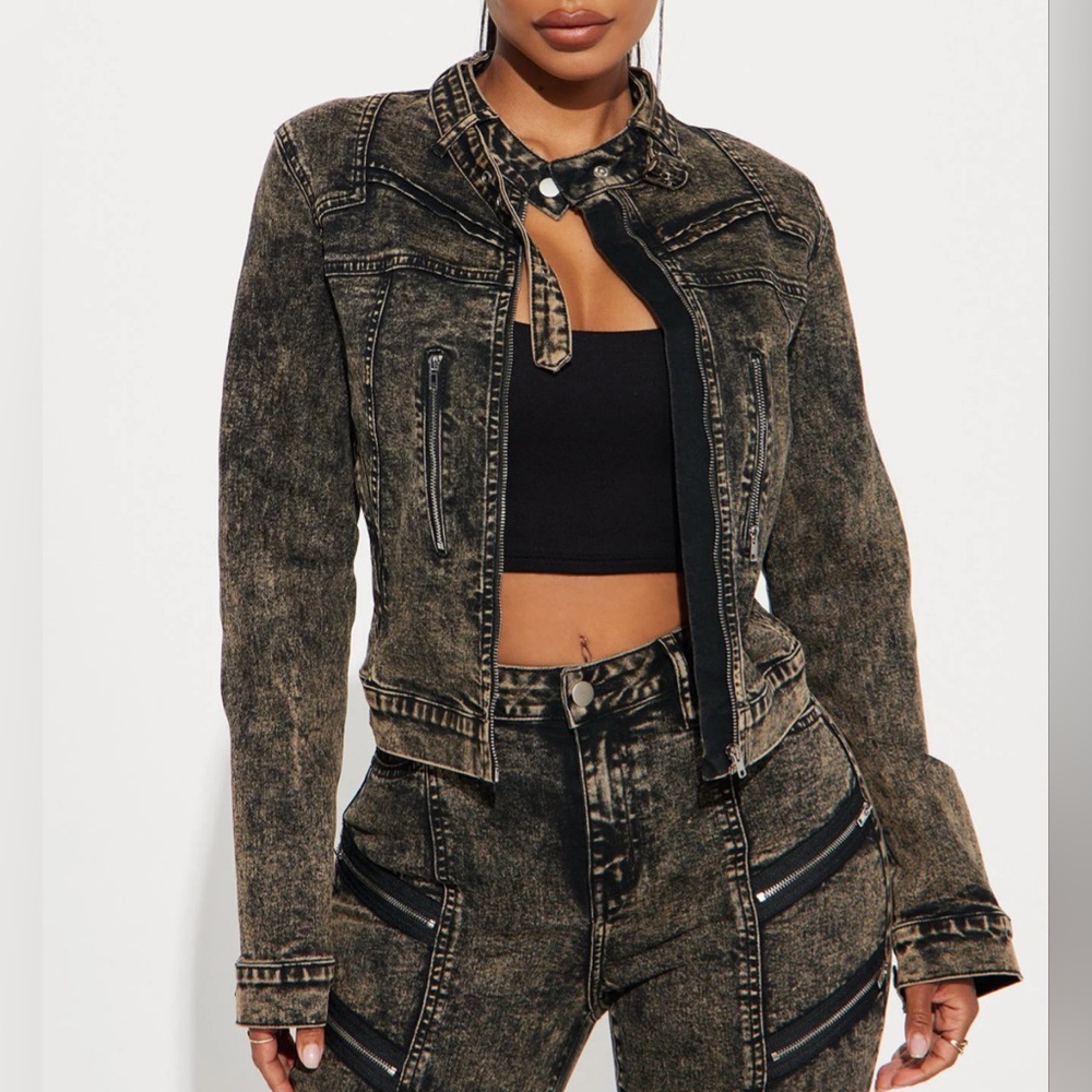 Women’s Fashion Nova Getting A Reaction Stretch Moto Denim Jacket Black Wash M